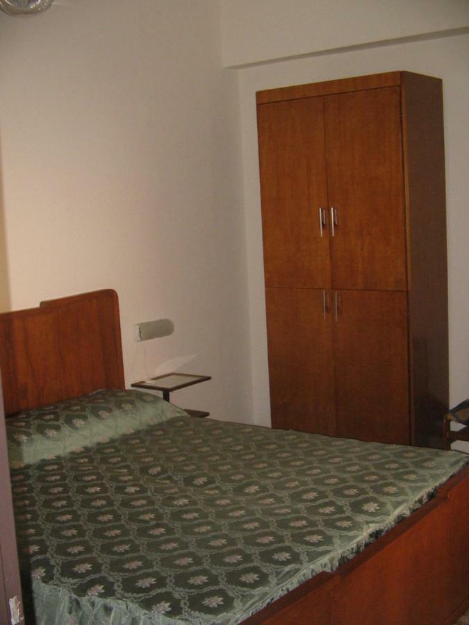 Bilocale Patti Apartment ภายนอก รูปภาพ